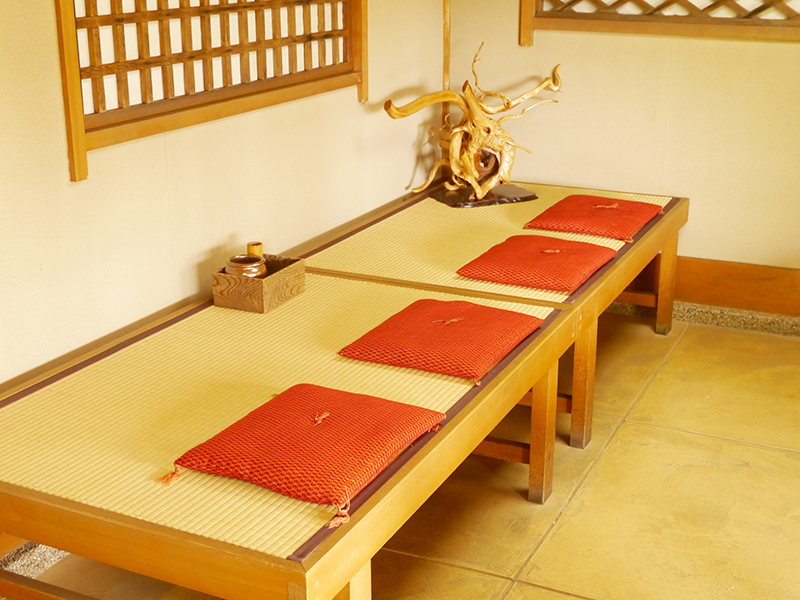 用途に合わせたお席